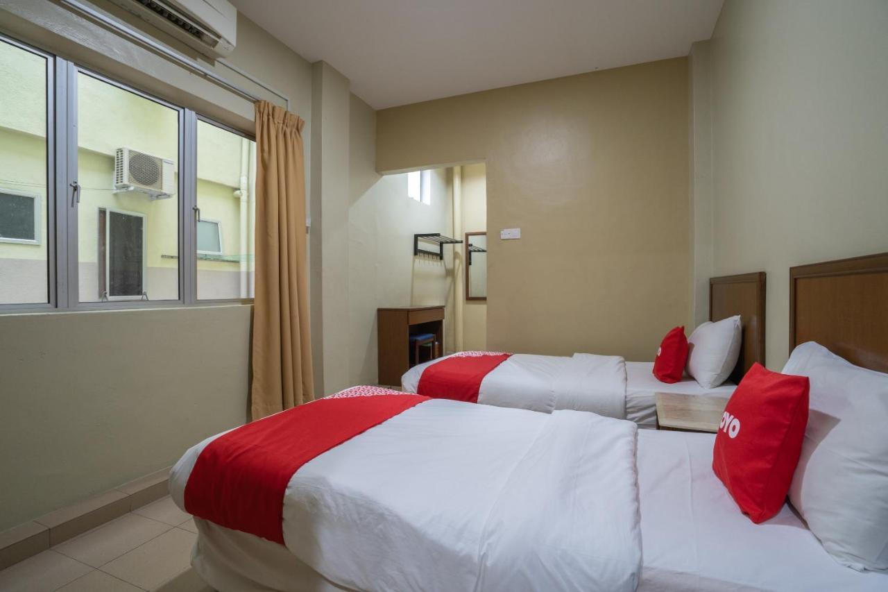 OYO 1194 Best Stay Hotel Pangkor Kampong Pasir Bogak Exterior foto
