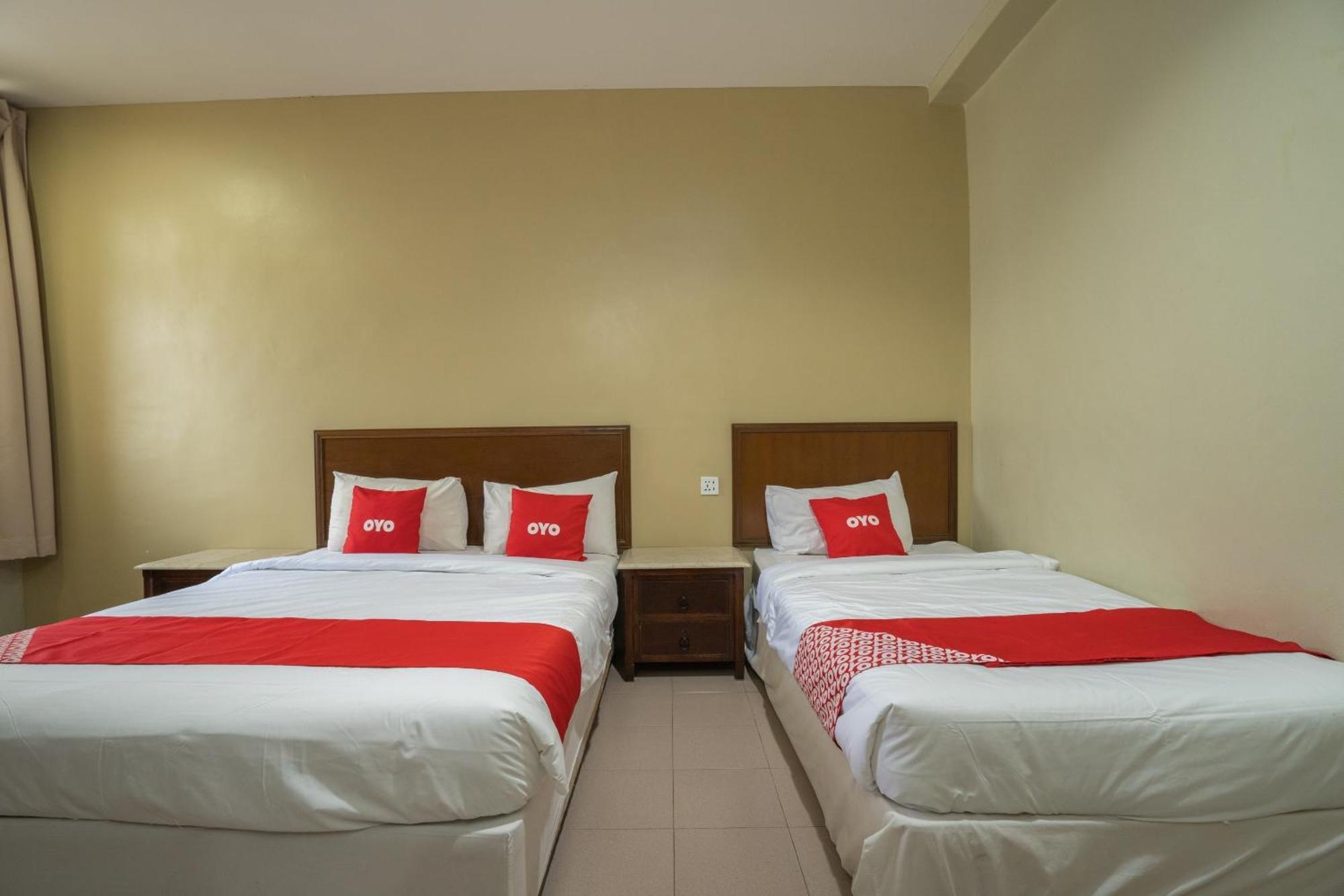 OYO 1194 Best Stay Hotel Pangkor Kampong Pasir Bogak Exterior foto