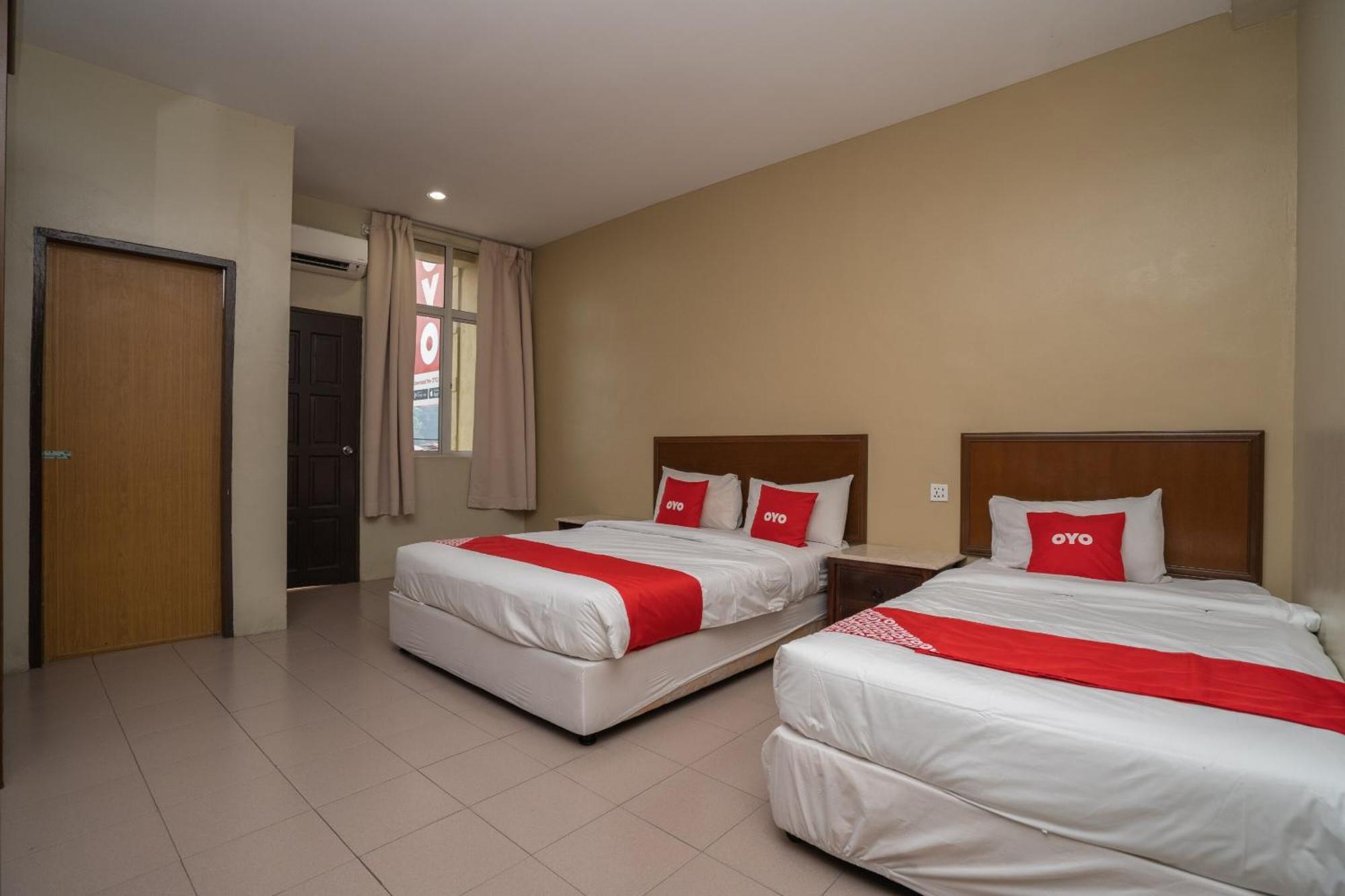 OYO 1194 Best Stay Hotel Pangkor Kampong Pasir Bogak Exterior foto