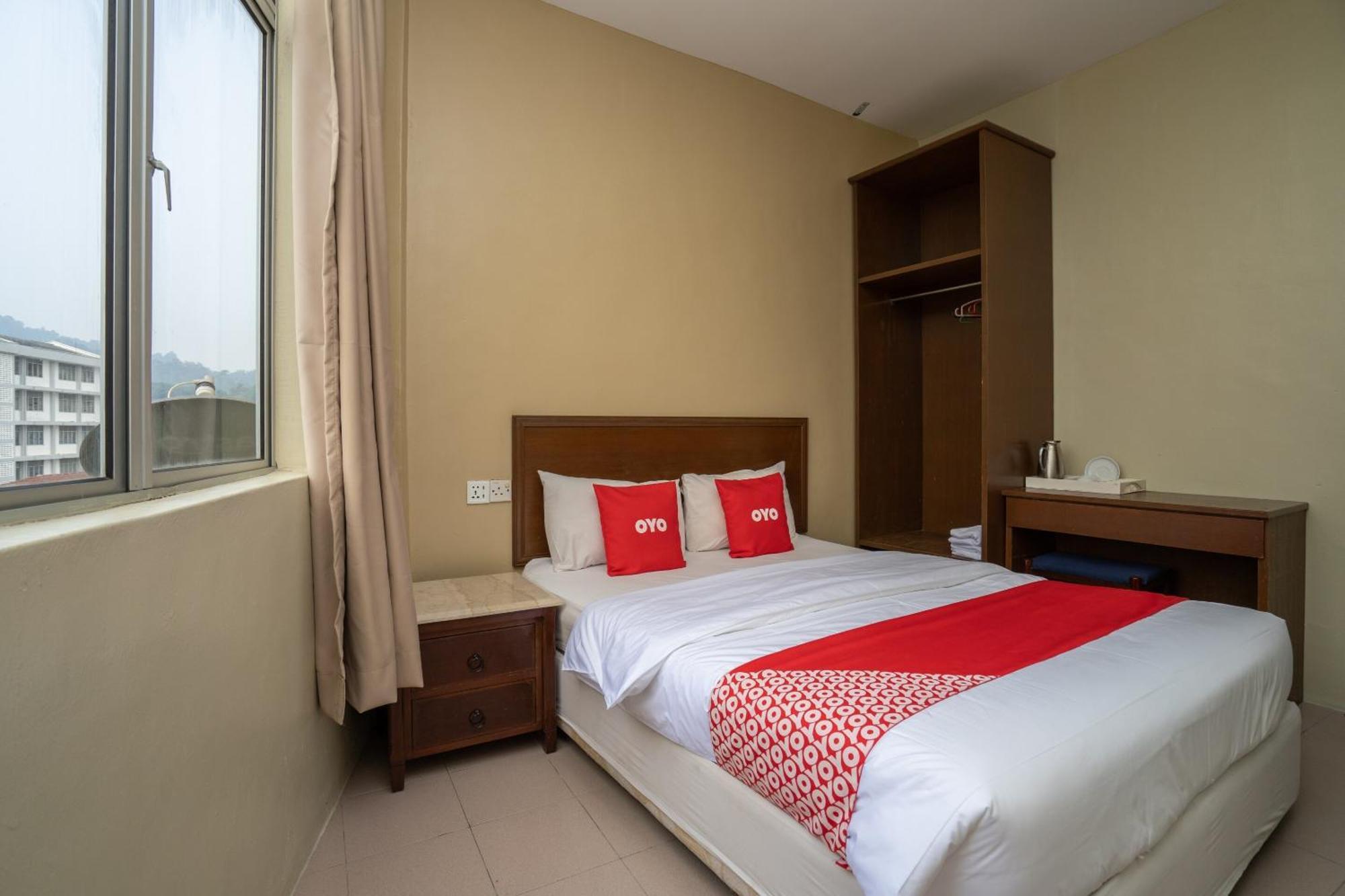 OYO 1194 Best Stay Hotel Pangkor Kampong Pasir Bogak Exterior foto